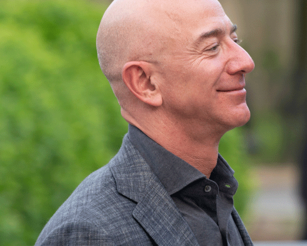 jeff-bezos-founder and chairman Amazon
